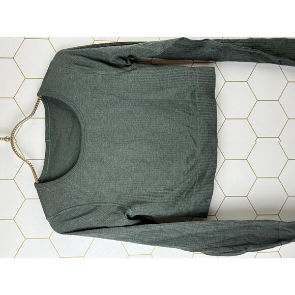 **SOLD** Lululemon Ebb to Street Long Sleeve Shirt - Size - 6 - Picture 3 of 7